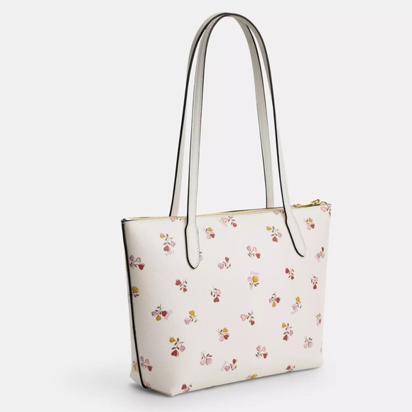 NWT Coach  Fiona Zip Tote Bag With Heart Print In Gold/Chalk Multi *sealed* - Picture 3 of 7